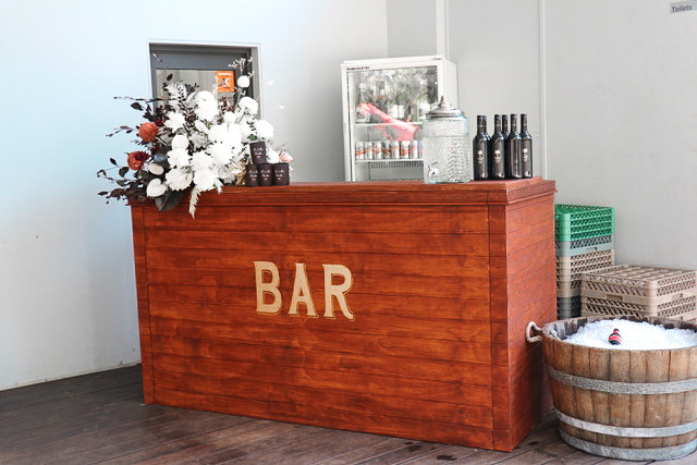 Timber service bar